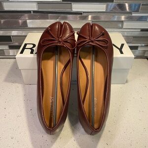 NEW red Bow Tie Tabi Flats